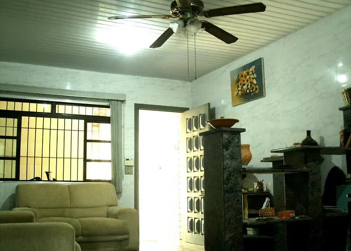 Itagua Guest House